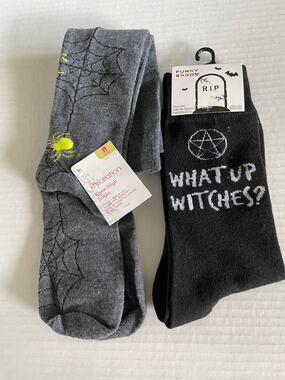 2 PAIR SPIDER WEBS WHAT UP WITCHES HALLOWEEN SOCKS NEW